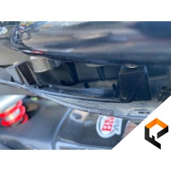 Obturateur cale pied passager R6 2006-2007